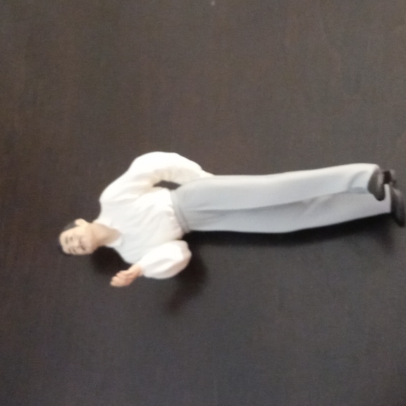 HALLMARK RHETT BUTLER GONE WITH THE WIND ORNAMENT - Picture 6 of 10